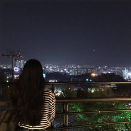 高清背影情侣头像2021最火一对两张 情侣背影头像图片2021最火爆