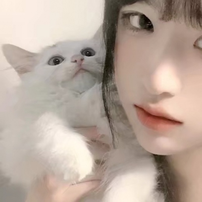 高清可爱女生有地位的情侣头像图片 情侣头像凸显女生地位