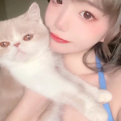高清可爱女生有地位的情侣头像图片 情侣头像凸显女生地位