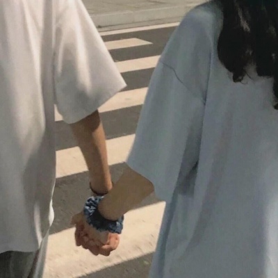 高清超甜的秀恩爱情侣头像撒狗粮图片 情侣头像恩爱超甜真人两张