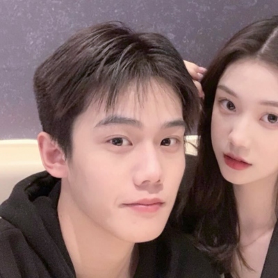 高清好看的男女两张情侣头像图片 qq头像男女合照情侣