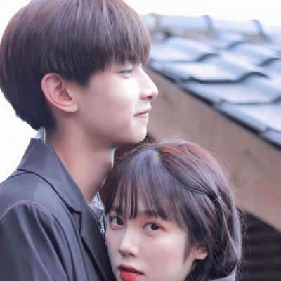 高清好看的男女两张情侣头像图片 qq头像男女合照情侣