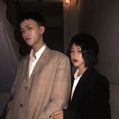 高清一对两张的时尚个性潮流情侣头像图片