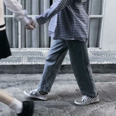 高清一对两张的情侣微信头像2020独一无二图片