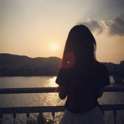高清唯美的情侣头像夕阳背影单人图片