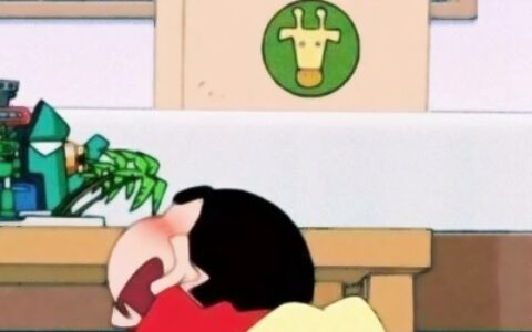 超萌可爱的蜡笔小新cp头像图片 蜡笔小新情侣头像一对高清