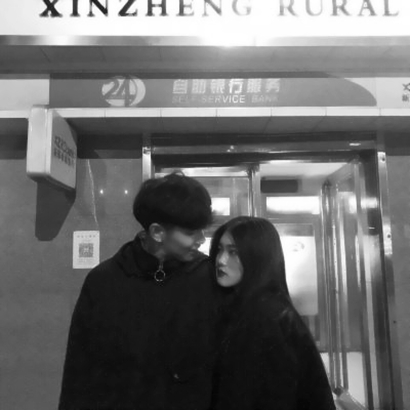 高清超甜的黑白男女双人头像图片 情侣头像黑白双人头像