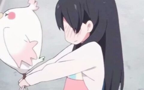 高清可爱的动漫情头一半一张图片 可爱动漫情头一男一女