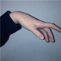 好看有创意的情侣头像手势一对两张 手势情侣头像一左一右