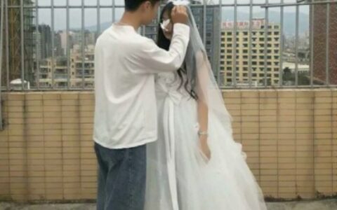 高清浪漫的婚纱情头像侣头像一对两张 婚纱情头