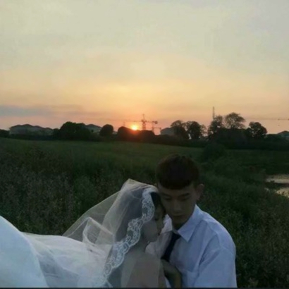 高清浪漫的婚纱情头像侣头像一对两张 婚纱情头