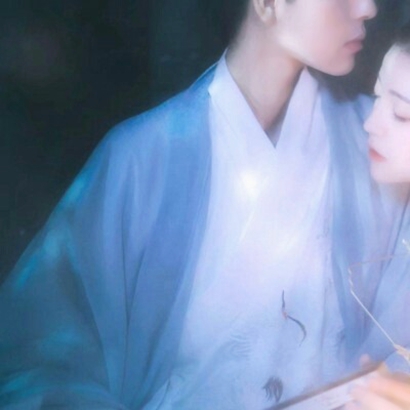 高清唯美的蓝色系情头一左一右图片 蓝色系情头