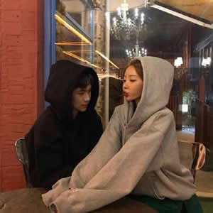 高清好看的微信唯美意境情侣头像一男一女 微信头像情侣唯美意境