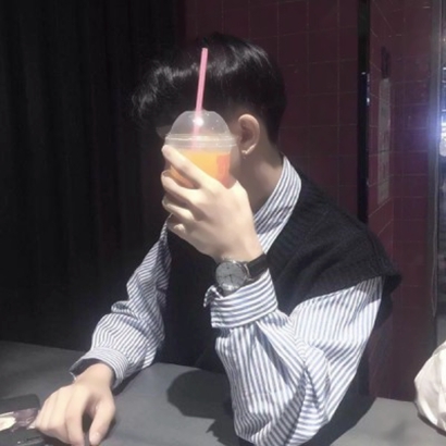 高清好看的qq头像情侣一男一女两张分开 qq头像情侣一男一女