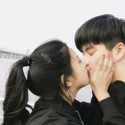 高清优质的时尚潮流情头两张图片 高质量潮流情头