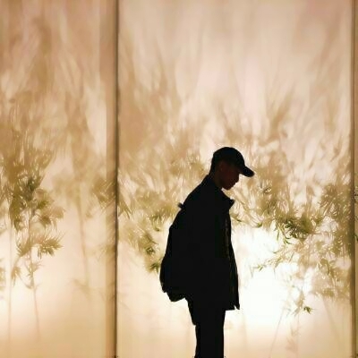 高清唯美的qq头像背影情侣专用图片 情侣头像背影全身唯美