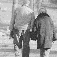 黄昏恋人的2个老人情侣头像图片 老人情侣头像一对两张