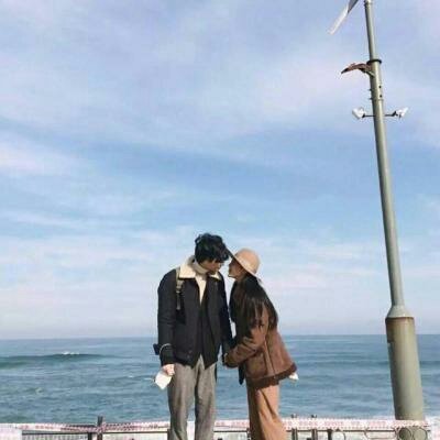 高清浪漫的海边情侣头像一男一女图片 海边情侣头像一对两张