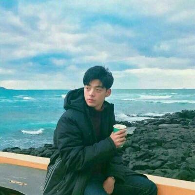 高清浪漫的海边情侣头像一男一女图片 海边情侣头像一对两张