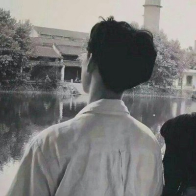 高清好看的个性黑白系情侣头像图片 个性黑白系情头