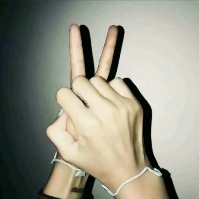 高清好看的情侣头像只有手 情侣头像手控一对两张