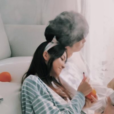 愿长伴永无话别之时 微信情侣头像唯美一对两张