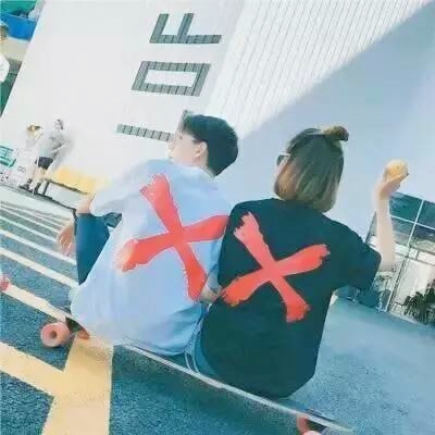 高清好看的男女闺蜜头像蓝颜红颜图片 异性闺蜜头像一男一女
