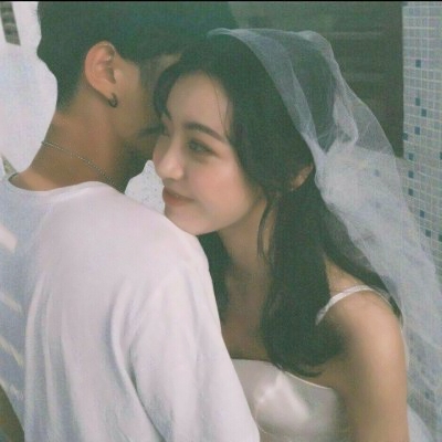 高清好看穿婚纱的情侣头像两张图片 婚纱情侣头像一对两张