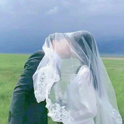 高清好看穿婚纱的情侣头像两张图片 婚纱情侣头像一对两张