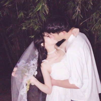高清好看穿婚纱的情侣头像两张图片 婚纱情侣头像一对两张