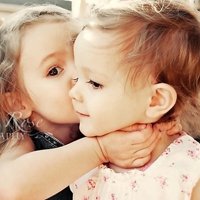 两人一张的欧美风可爱小孩情侣头像图片 欧美风小孩子情头