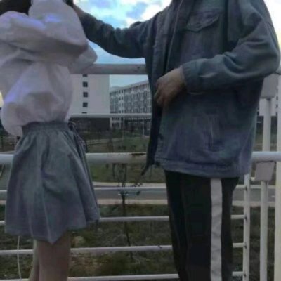 情侣头像不露脸一对两张,高清好看的情侣头像不露脸在一起