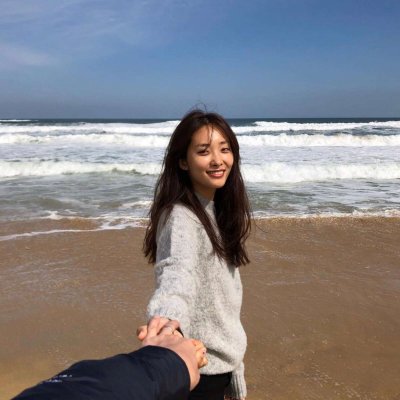 浪漫情侣头像一对两张,高清唯美的浪漫情侣头像一左一右