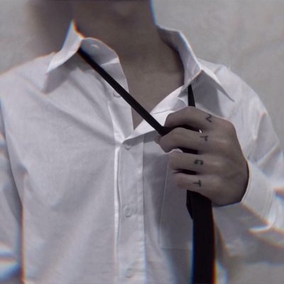 情侣头像半身控,高清好看的情侣头像半身控一对两张图片