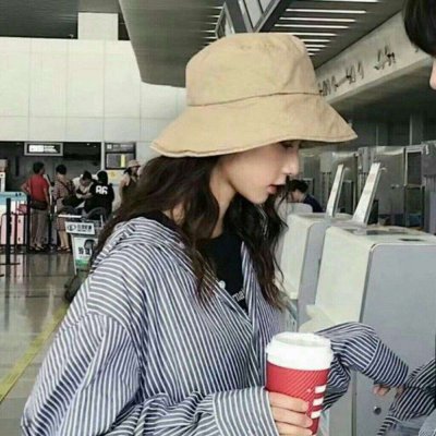 情头一对两张唯美,高清好看真人情侣头像图片一对两张唯美