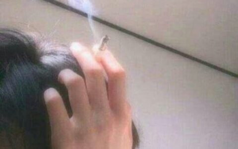 个性情头一对两张,高清好看的个性情侣头像图片一对两张精选