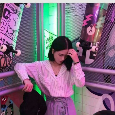 高清好看分开的最潮情侣头像两张 一男一女头像分开