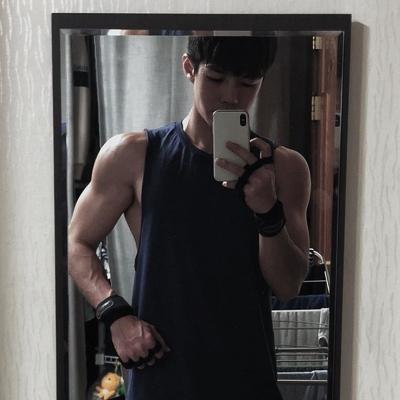 高清好看的不明显的情侣头像一男一女两张 qq头像不明显情侣一对