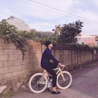 高清好看的情侣头像潮流韩版两张图片 韩版情侣头像一对两张