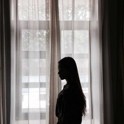 高清好看的情侣一男一女头像背影唯美图片 情侣唯美头像背影