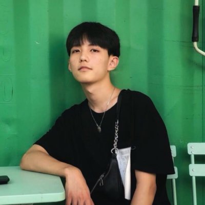 高清分开的情侣意境头像一男一女 意境情侣头像一男一女分开