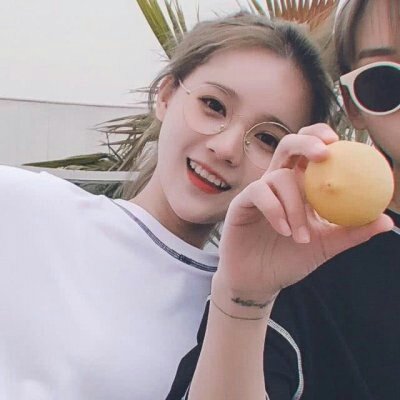 高清好看的韩系情侣头像一对两张图片 韩系情头一对两张