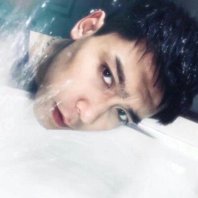 高清好看的韩系情侣头像一对两张图片 韩系情头一对两张
