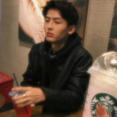 高清个性好看的情侣头像两张一对 个性情侣头像两张