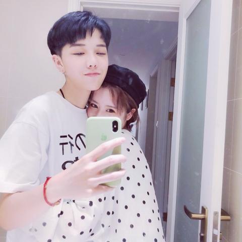 高清好看的潮流时尚快手情侣头像图片 480x480快手情侣头像