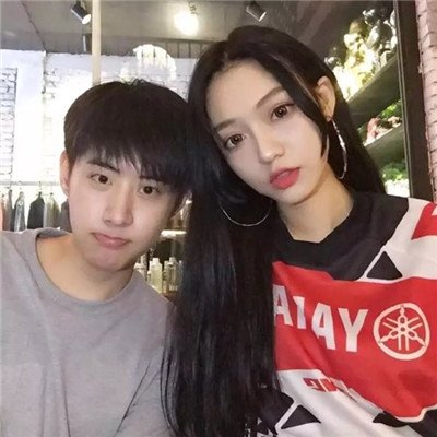 高清甜蜜浪漫的情头一张两个人 情侣头像一张两人