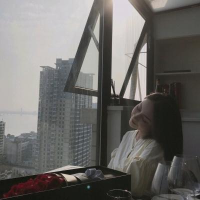 高清好看的超级唯美意境情侣头像 意境情侣头像一对两张