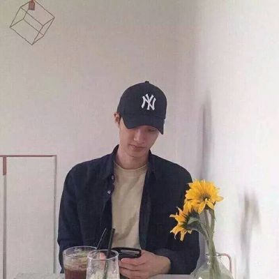 高清流行的情侣头像一人一张好看 情侣头像一人一张一对
