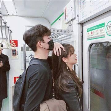 高清个性的小哥哥小姐姐非主流情侣头像 个性非主流情侣头像
