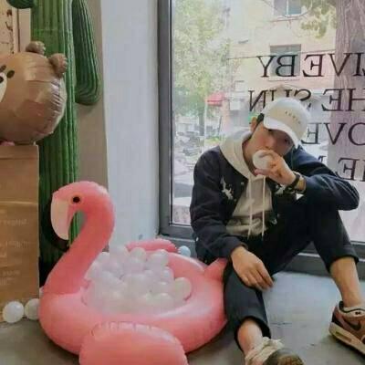 高清好看的潮流情侣头像一对 潮流情侣头像一男一女